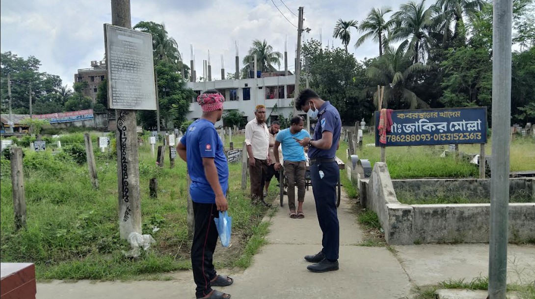গোপালগঞ্জে নিহত ৩ জনের মরদেহ উত্তোলনে আদালতের নির্দেশ